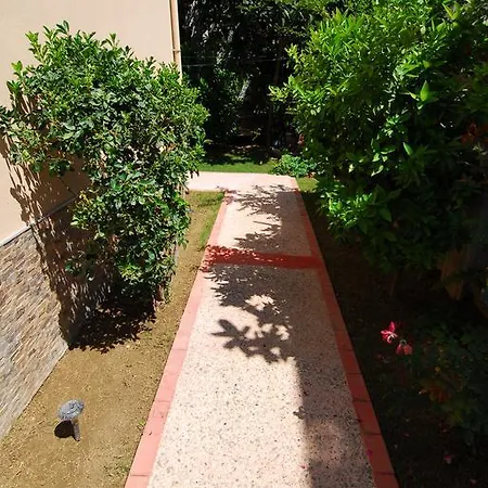 Burak Apart フェティエ